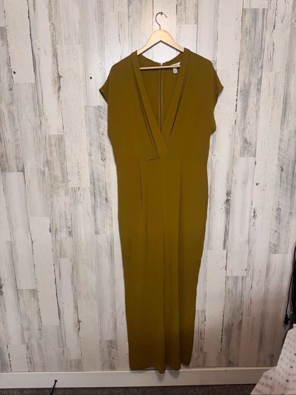 Nine West Mustard Olive Green Surplice Wide Leg Sleeveless Jumpsuit XL